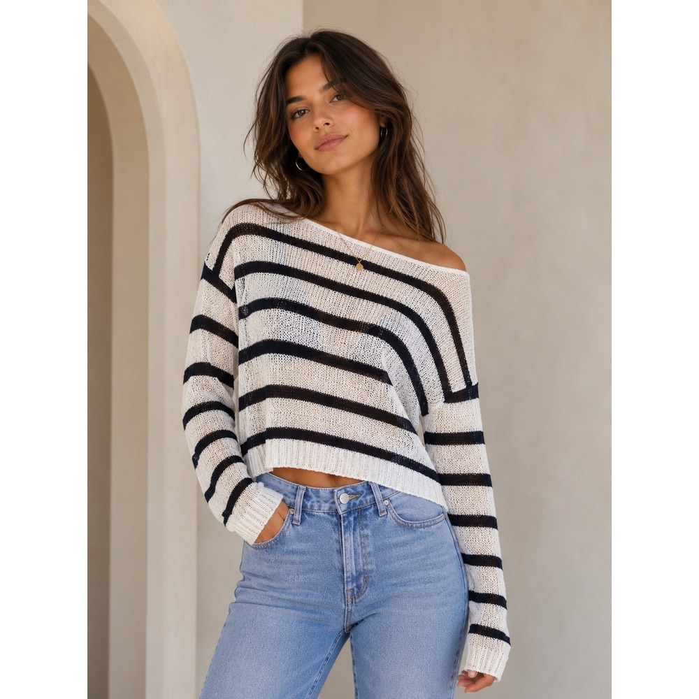 Hollister‎ Black White Striped Knit Sweater Cropped Relaxed M L